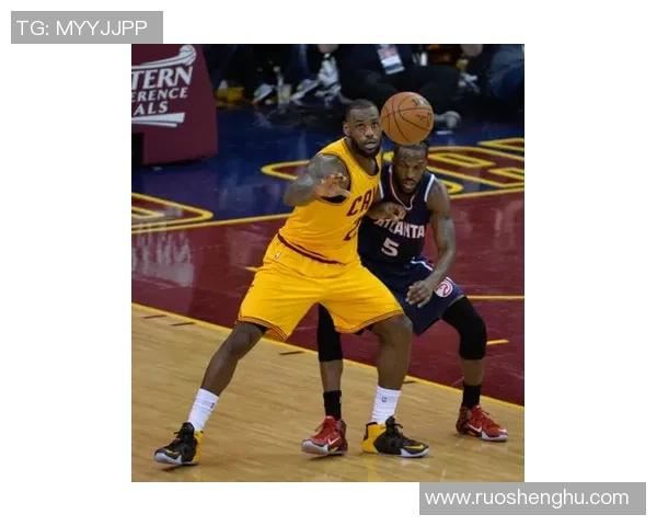 2015年NBA东部决赛骑士与老鹰的激烈对决回顾与分析